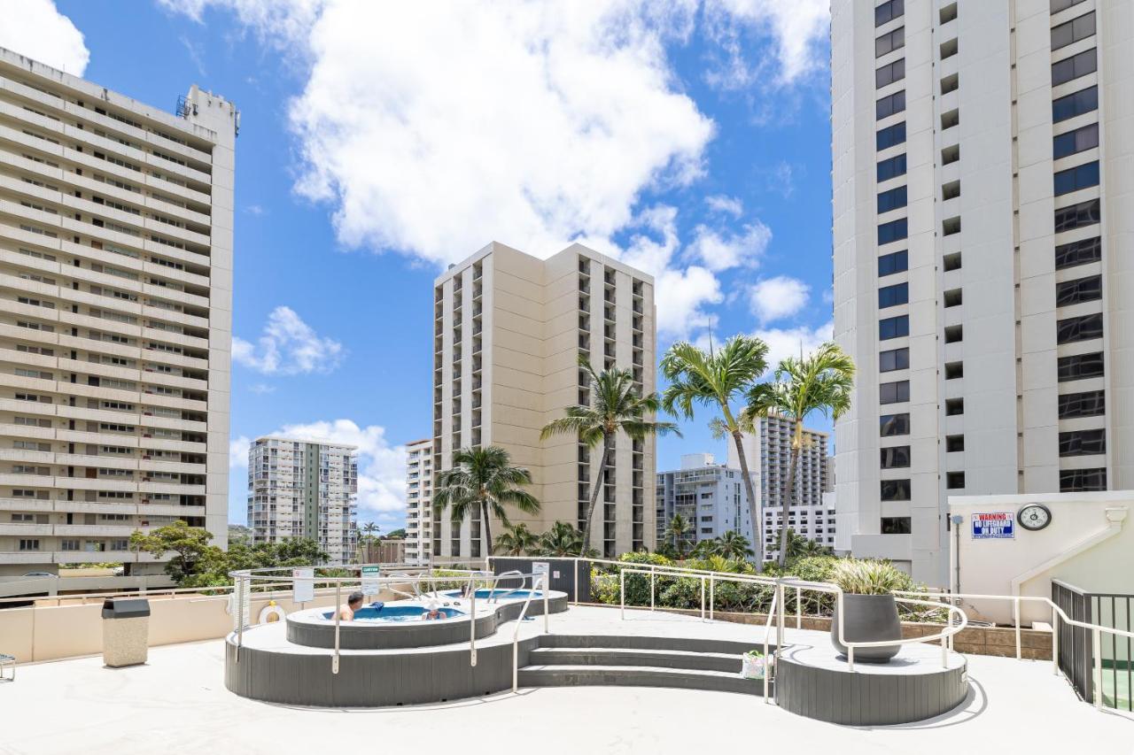 1Br With Great Ocean Views, 1 Block To Waikiki Beach 호놀룰루 외부 사진